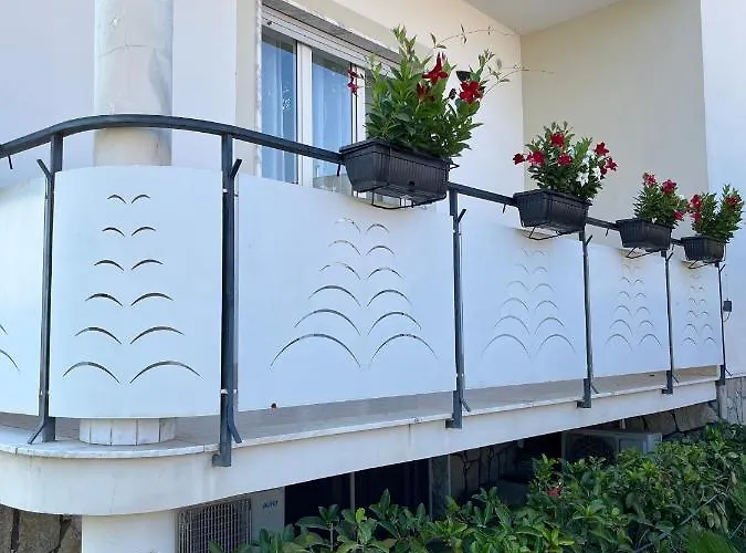 Pompeii's Treasures Oda ve Kahvaltı 4*